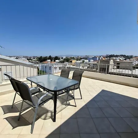 Cozy 2bedroom Between Sea And Life Paphos