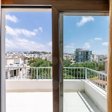 Modern 2bedroom Penthouse Near Sea